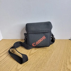 Borsa fotocamera piccola tracolla CANON logo rosso vintage anni 90 nera morbida imbottita RARA cintura - Foto 1 di 3