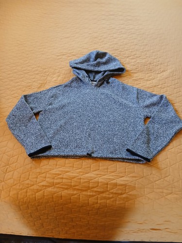 UNDERCOVER Felpa con cappuccio Victoria’s Secret rosa cropped X Small grigia manica lunga comoda XS