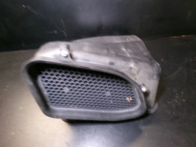 Корпус воздухоочистителя кабины 1648300053 06-11 Mercedes Benz W164 ML350 ML500 - Изображение 1 из 4