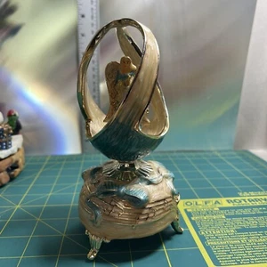 ANGEL * EGG * MUSIC BOX BY COLECTIONS ETC. - Picture 1 of 8