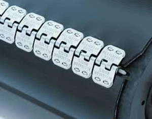 RS125J18/450NC Alligator Staple Lacing with Hinge Pins (Box of 4 Sets) - Picture 1 of 1