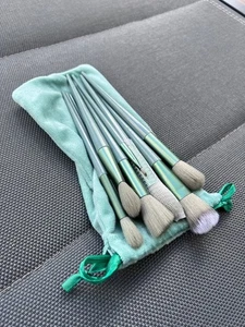 13Pcs Soft Fluffy makeup brushes set for cosmetics foundation blush powder - Picture 1 of 3