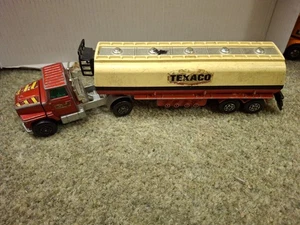 Matchbox Superkings K-16 Ford LTS Articulated Texaco Petrol Tanker - Picture 1 of 8
