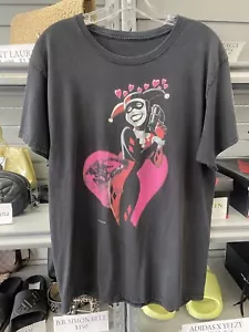 Vintage Harley Quinn 1999 Graphitti Shirt DC Comics Joker Batman Size MEDIUM - Picture 1 of 5