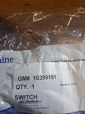 Cadillac Escalade 2006 ESV R.H. Interruptor de ventana G.M.#10399191 Foto 1 de 4