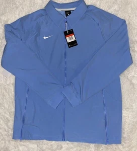 Brandneu Herren Nike Therma mittelschwere Jacke North Carolina blau Größe Large L - Bild 1 von 4