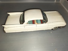 Tin Toy giochi di latta Cadillac San Marusan JAPAN macchinina latta