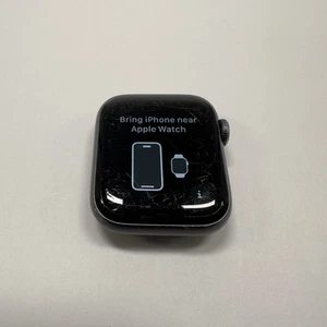 Apple 40mm Apple Watch Series 5 MWV82LL/A | Power Issue | For Parts - Zdjęcie 1 z 11