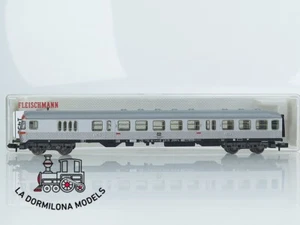 MG1438 Escala FLEISCHMANN 8120 Nahverkehrs-Steuerwagen Silberling 2. Kl DB - OVP - Imagen 1 de 18