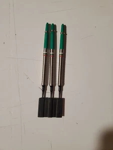 20 gram soft tip darts with extras - Picture 1 of 2