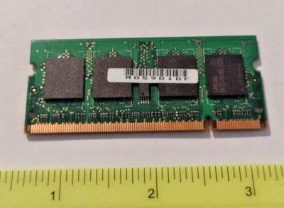 TOSHIBA TECRA M4 MEMORY CARD 512MB PC2-4200S-444-12-A3 P/N: M470T6554C23 - Image 1 of 4