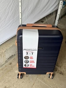 Travelers Club Platinum Collection Hard Case Luggage Carry On 20" USB & Cup Hold - Picture 1 of 8