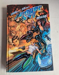 2011 Danger Girl: The Deluxe Edition Trade Paperback Book by J Scott Campbell - Picture 1 of 11