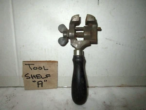 Antique vintage hand held vise - Picture 1 of 5