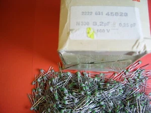 [100pcs] 8.2pF 100V +/-0.25pF N330 THT CERAMIC CAPACITORS PHILIPS - Picture 1 of 1