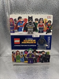 NEW Lego DK Book DC Comics Super Heroes Character Encyclopedia with Minifigure - Imagen 1 de 19