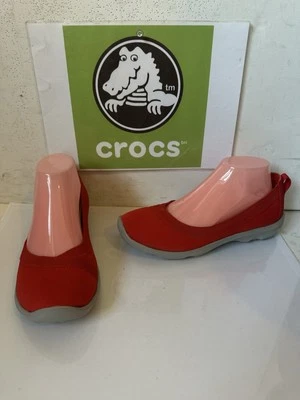 Zapatos Crocs Talla UK 7 EU 40 en Rojo Foto 1 de 4