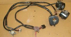 HANDLEBAR SWITCHES PARTS LOT ---- SEE PICS -------  1977 YAMAHA XS750 - Picture 1 of 4