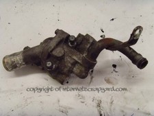 Mitsubishi Shogun Pajero Facelift 91-99 2.8 4M40 engine coolant pipe block