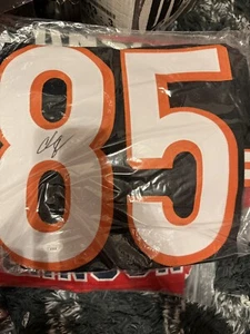 Autographed/Signed CHAD JOHNSON Cincinnati Black Football Jersey JSA COA Auto - Picture 1 of 2