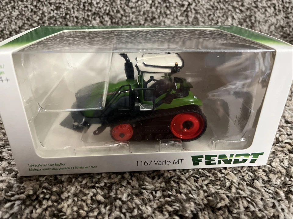 2022 SpecCast 1:64 FENDT Model 1167 Vario MT With Tracks!!  NEW! - Image 1 of 4