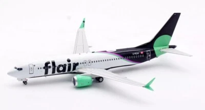Flair / Boeing 737-8 MAX / C-FLUJ / IF738MF80624 / 1:200 - Image 1 of 4