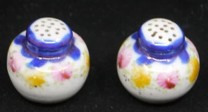 OLD JAPANESE PORCELAIN HAND PAINTED SALT & PEPPER SHAKER SET, FLOWERS & COBALT - Picture 1 of 3