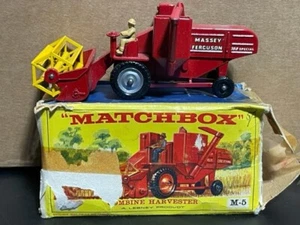 MATCHBOX M-5 Massey Ferguson 780 Special Combine Harvester, Original Box - Picture 1 of 6