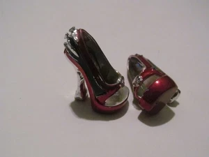 MONSTER HIGH GHOULIA YELPS DAWN OF THE DANCE SCHUHE ACCESSOIRE MATTEL - Bild 1 von 2
