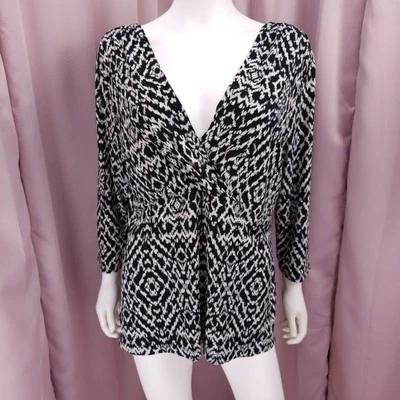 Liz & Co. женщин черно-белый геометрический v-образным вырезом 3/4 рукав блузка верхний 1 X - Изображение 1 из 4