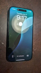 Apple iPhone 15 Pro - 128 GB - Black Titanium (Unlocked) - Zdjęcie 1 z 4