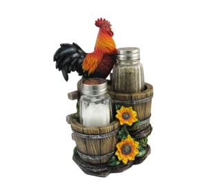 Juego de sal y pimienta con condimentos Country Farm Rooster Sunrise con soporte carrito - Imagen 1 de 4