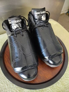 New Balance 460v3 Mid Umpire Plate Mens 9.5 Shoes Protective Baseball Softball - Picture 1 of 17