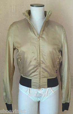 CHAQUETA BOMBER AUTÉNTICA BELSTAFF NUEVA BLUSA UNIVERSITARIA DAMA DORADA TALLA 42 NUEVA CON ETIQUETAS  Foto 1 de 4