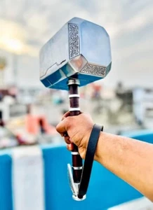 Thor Mjolnir Marvl Metal Hammer - God of Thunder Movie Replica for Cosplay - Picture 1 of 6