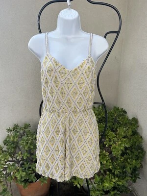 Mameluco corto con cuentas talla XS Petite de Miss Selfridge nuevo con etiquetas Foto 1 de 4