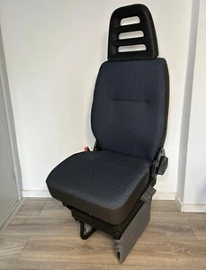Iveco Daily III Fahrersitz Sitz Vorne Links erneuert 2000 - 2006 - Bild 1 von 7