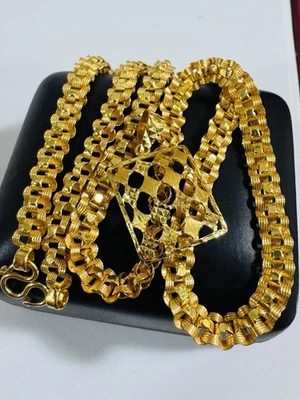 Solid 22K 916 Real Saudi Gold Rectangle Set Necklace 17”/17.5” Long 21.2g 6mm - Image 1 of 4