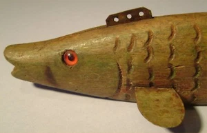 Large Vintage Detail Carved Scale FISH Ice Fishing Decoy - 10+" Light Use Wear - Picture 1 of 8