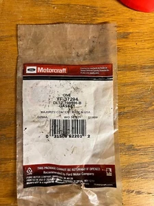 FABRICANTE DE EQUIPOS ORIGINALES FORD Motorcraft sistema de aire acondicionado y kit de junta tórica YF-37294 DL3Z-19B596-B - Imagen 1 de 2