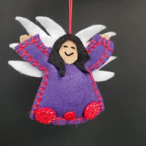 Folk Art Felt Angel Ornament Christmas Praise Open Arms Red Buttons Holiday - Picture 1 of 3