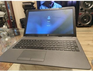 HP 250 G7 15.6 inch (Intel Core i5-8th Gen, 1.60GHz, 12GB 256GB SSD)Win 11 Pro - Picture 1 of 11