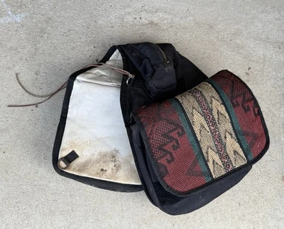 Bolsas de sillín occidentales aisladas Cordura de nailon de alta resistencia para montar a caballo Foto 1 de 3