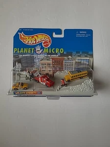 Hot Wheels Planet Micro City Streets HTF 1997 NOS - Picture 1 of 3