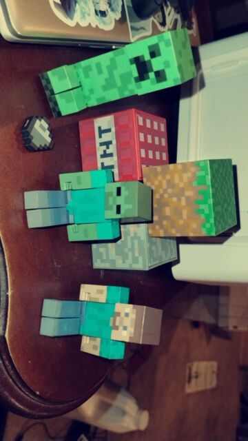 Boneco Minecraft Steve Zumbi Articulado