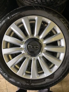 Cerchi in lega originali Fiat 500L 16 pollici con gomme 205/55R16 al90% - Foto 1 di 8
