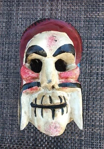 Day of the Dead Skull Wood Statue Hand Carved Mexican Figure Folk Art Mask - Picture 1 of 12