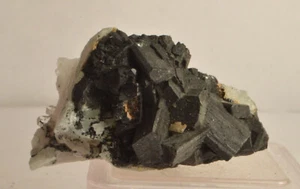 #6960 Babingtonite, quarzo, prehnite - Cina - Foto 1 di 10