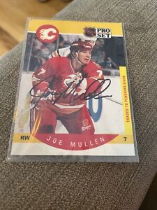 1990/91 Pro Set #40 Joe Mullen Flames Signed Auto HOF