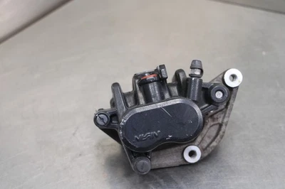 15-22 HONDA CBR300R RIGHT FRONT BRAKE CALIPER 45250-KYJ-901 - Imagem 1 de 4